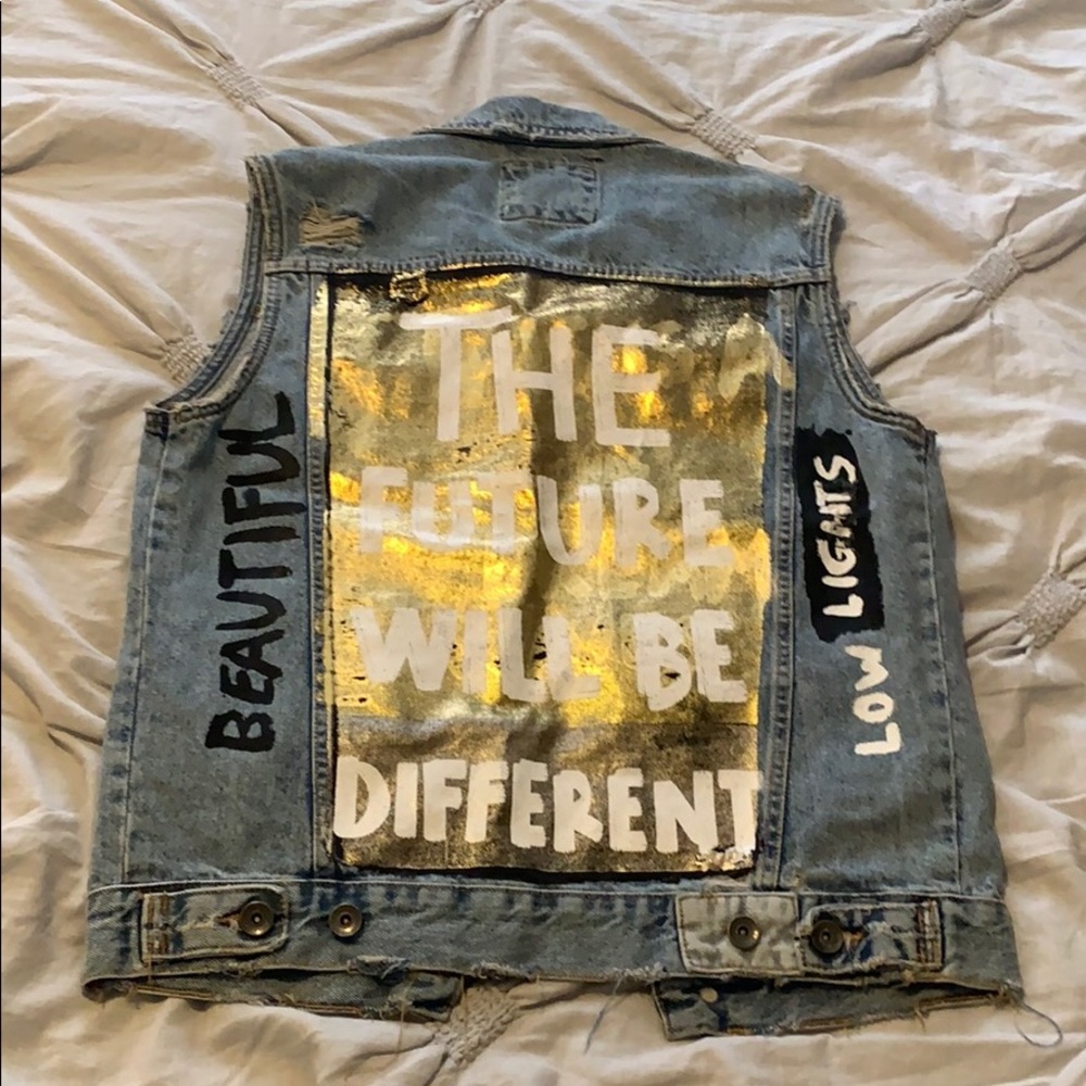 Zara Men’s Denim Vest with Graphic